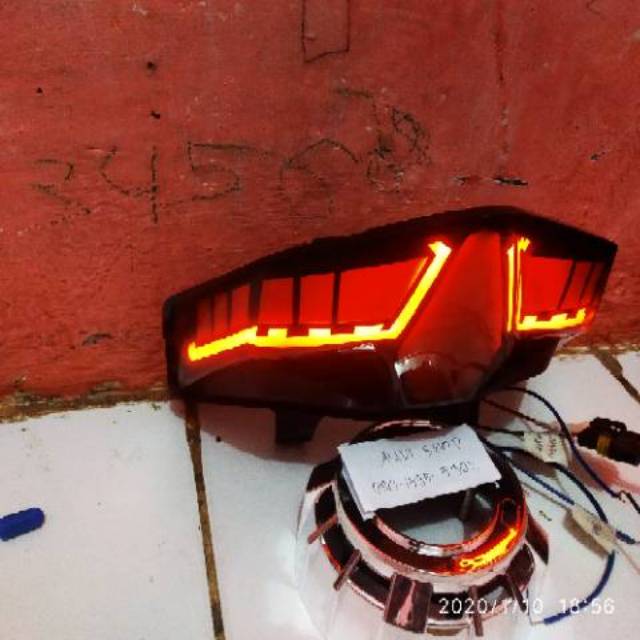Stoplamp new Vario 125/150 custom