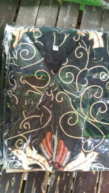 Baju Batik Pria / Kemeja Batik Semi Sutra / Baju Batik Pekalongan