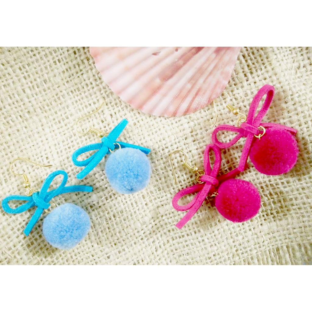 Anting Fashion Wanita Kekinian Model Pompom Mix Pita 198