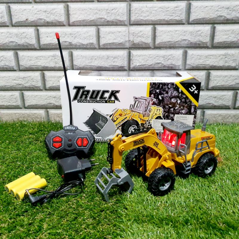 RC TRUK BEKO TRAKTOR BATRE CHARGER - MAINAN MOBIL TRUK REMOT KONTROL KONTRUKSI - MAINAN KADO ANAK