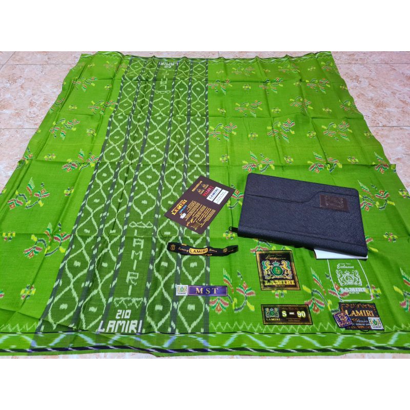 sarung-LAMIRI-MST-KEMBANG