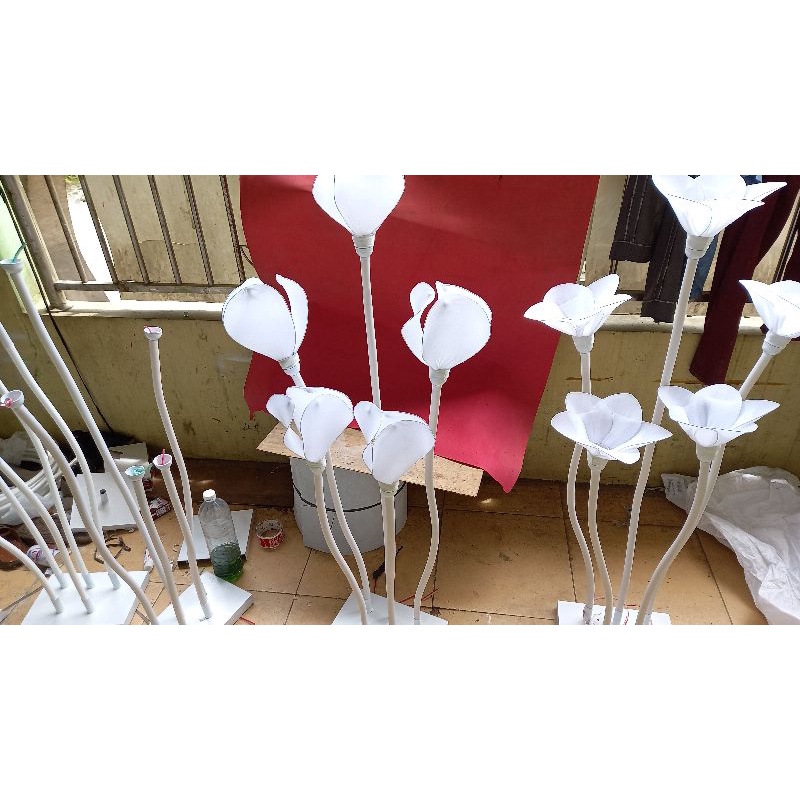 standing lampu bunga tulip