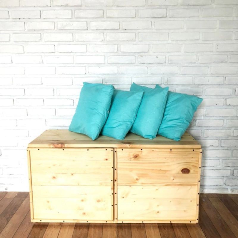 Bangku Kayu / Wooden Storage Bench