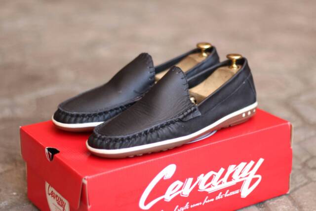 SEPATU PRIA SLIPON KULIT ASLI ORIGINAL CEVANY MYTH