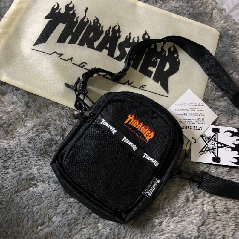 Thrasher Sling Bag Black tas crossbody selempang
