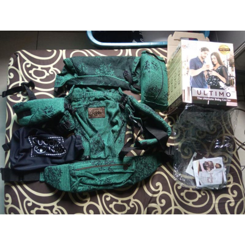 Preloved/PL Gendongan Bayi WCSSC Cuddle Me Ultimo