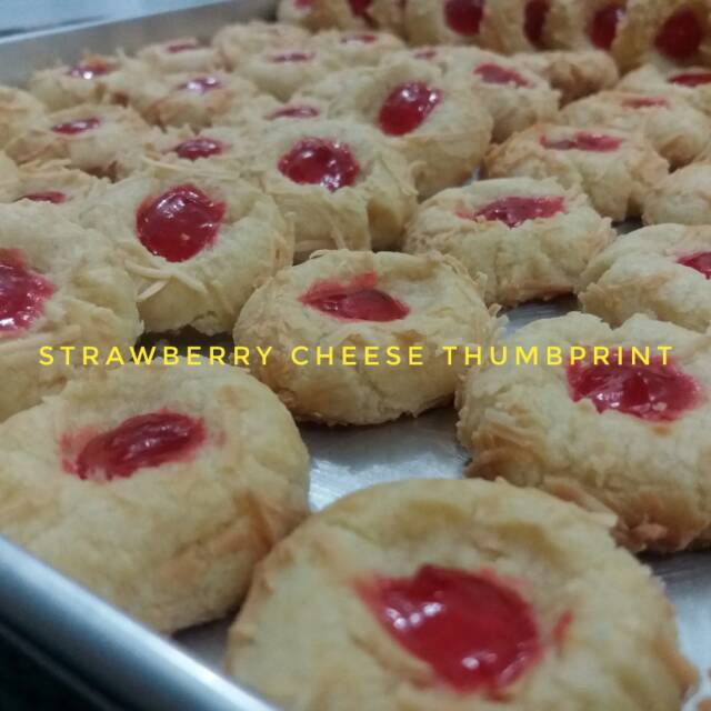 

Strawberry Cheese Thumbprint Cookies