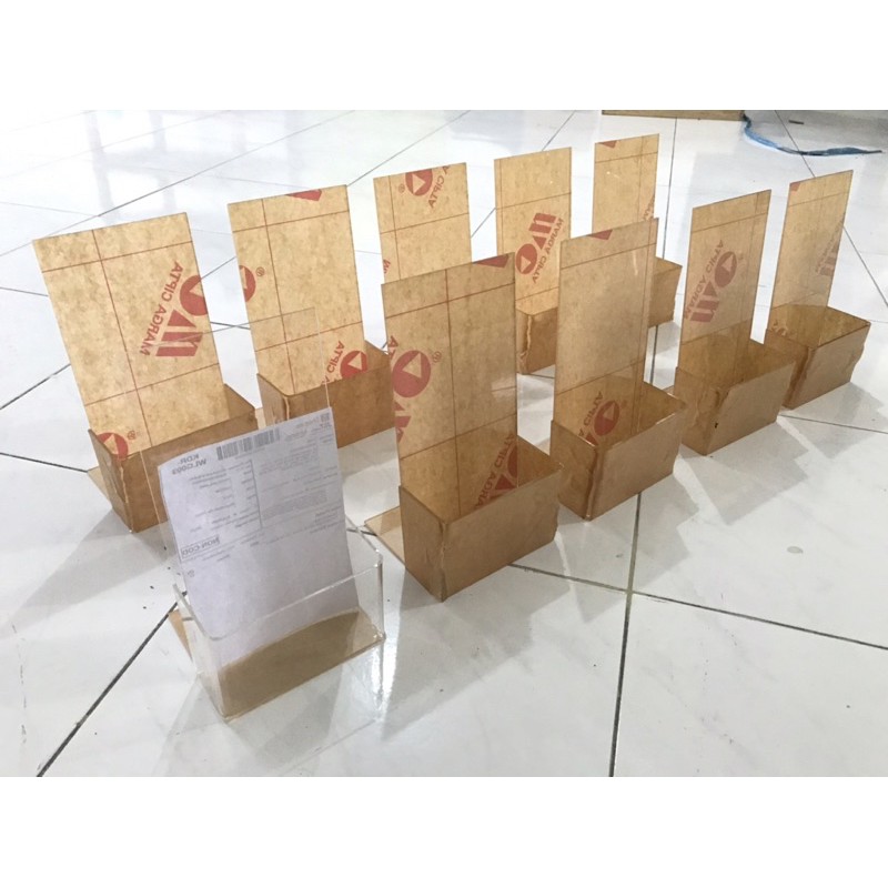 

Akrilik Brosur 11*16 cm Tent Card Acrylic Brosur