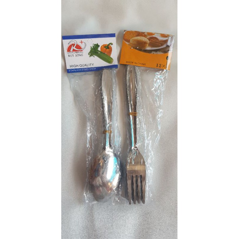 sendok makan 1 lusin  dan garpu 1 lusin = 27.500