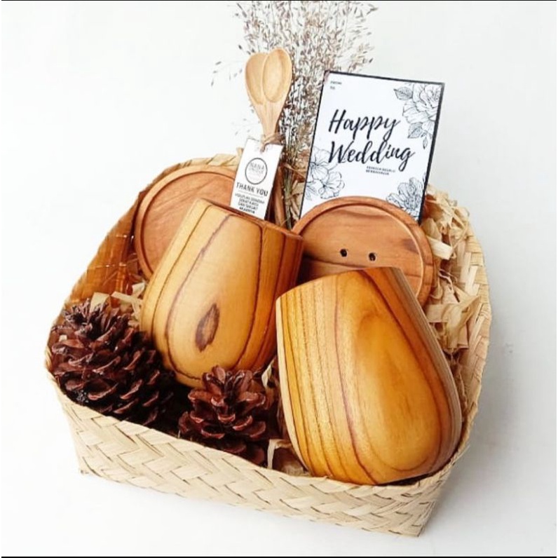 

Hampers Parcel Kado Ulang Tahun Pernikan Wedding Valentine Gift NC