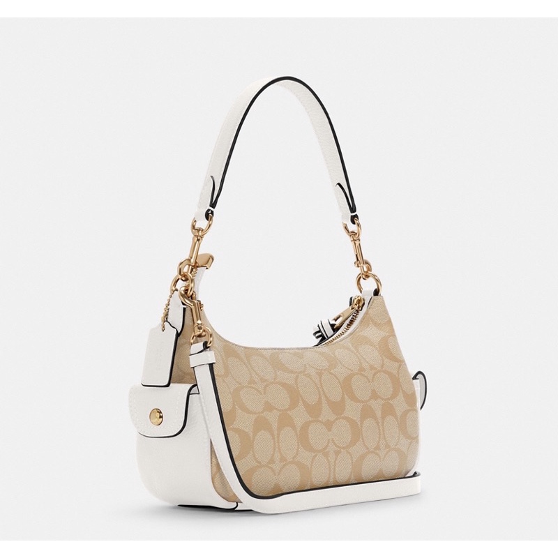 Coach Pennie Shoulder Bag 25 in Signature Canvas (C7223)