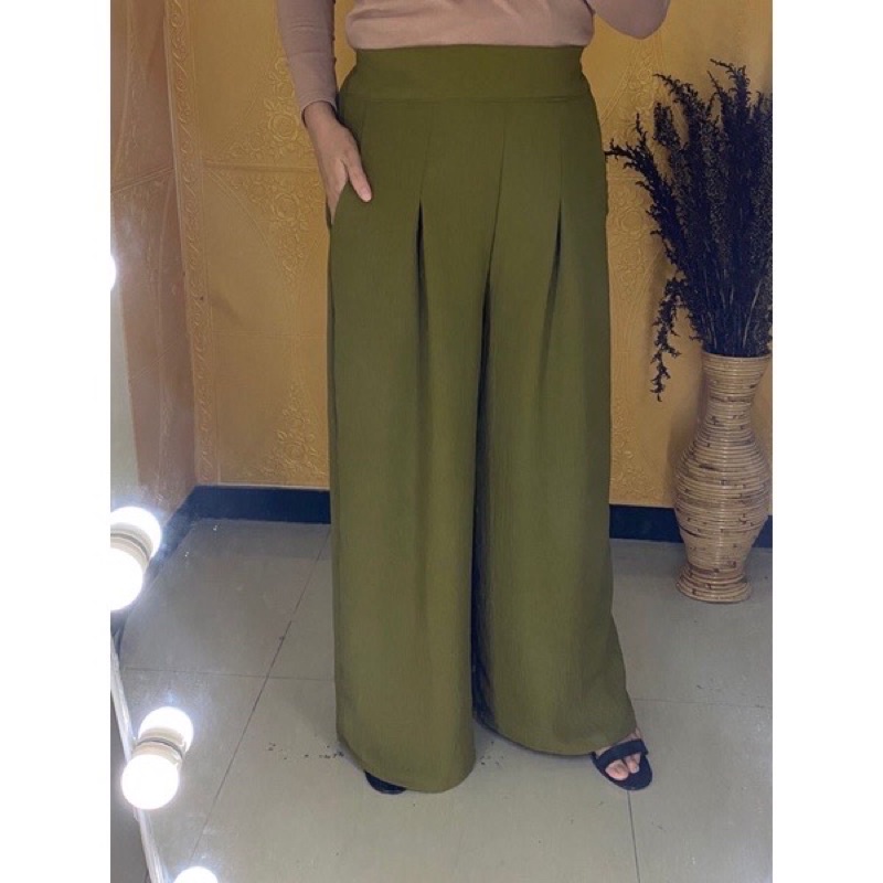 wide cullotes airflow crinkle hijab_nation brand kulot lebar warna olive
