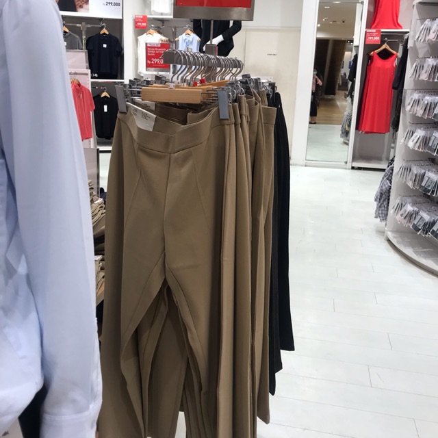 Ponte Pants Uniqlo