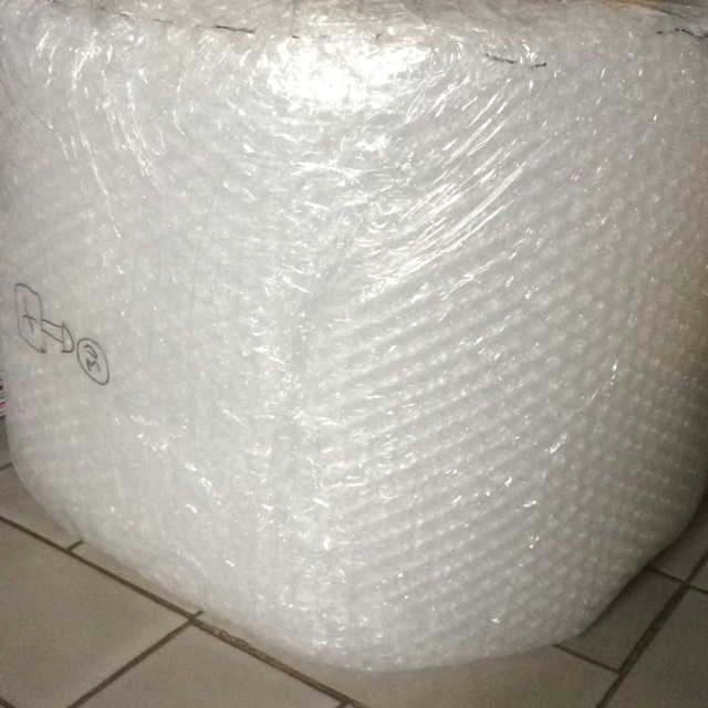 

Bubble wrap tambahan kemasan