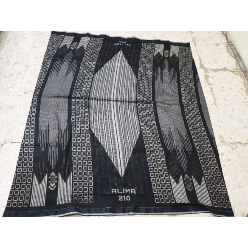 READY SARUNG ALIMA RAYON AFKIR SUPER MULUS HANYA CACAT WARNA SAJA