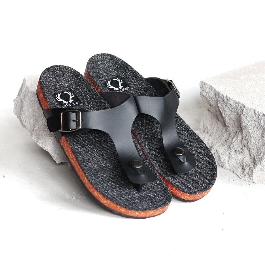 KENICHI|Sendal Jepit Pria Sandal Pria Trendy fashion original Distro Sendal Kasual Pria Bahan Kanvas