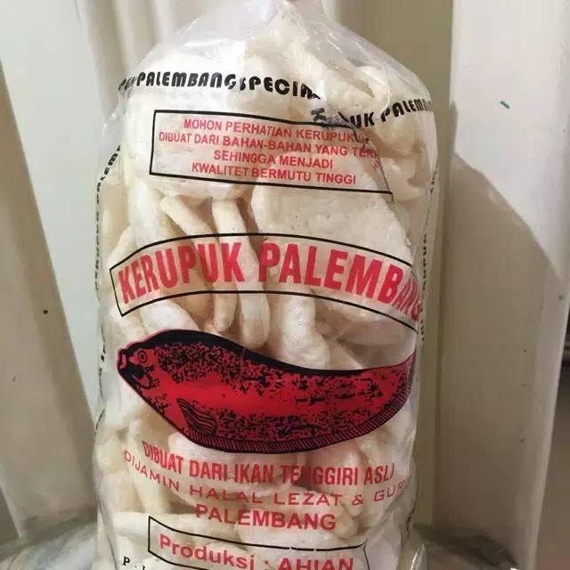 

Kerupuk palembang mentah