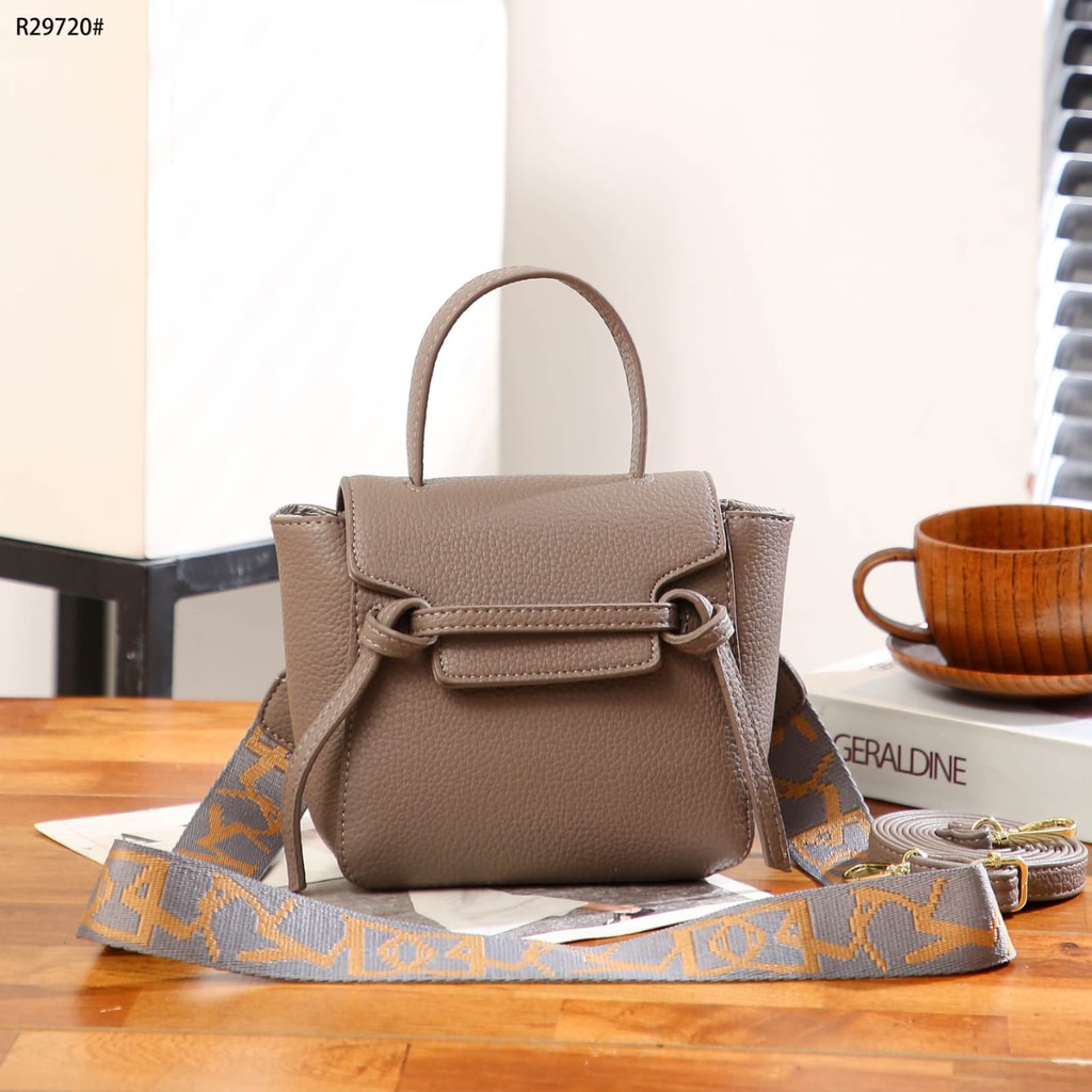 Tas Nano Belt bag Gold HDW R29720