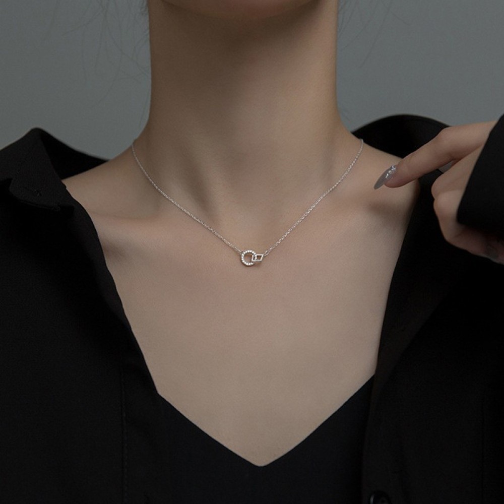 Kalung Rantai Pendek Liontin Bulat Persegi Geometris Warna Silver Untuk Wanita