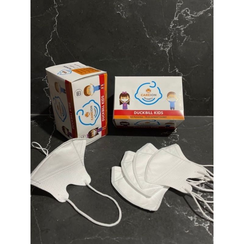MASKER DUCKBILL CAREION ANAK HITAM PUTIH 4-12 THN ISI 50 PCS