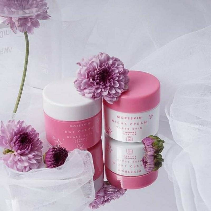 Moreskin cream glaskin day & night nasa