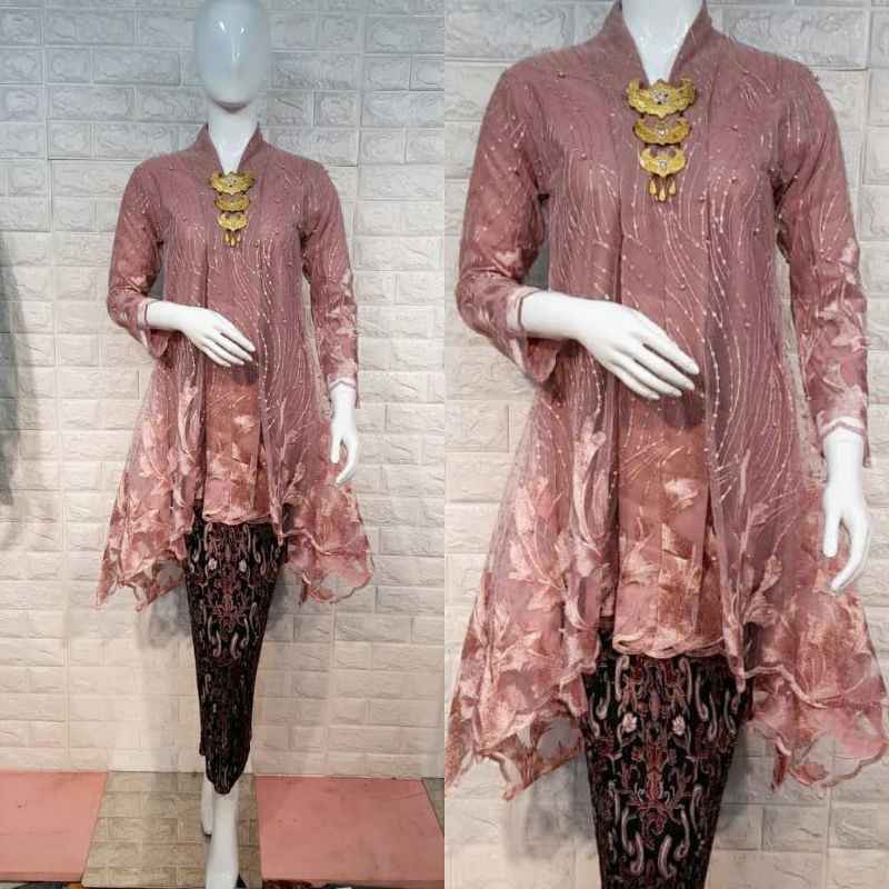 DK - SETELAN KEBAYA ENCIM / SETELAN KEBAYA HIJAB / KEBAYA FASHION TERKINI / KEBAYA LAMARAN / KEBAYA 