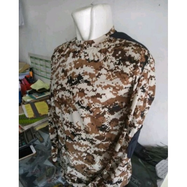 Kaos lengan panjang loreng army