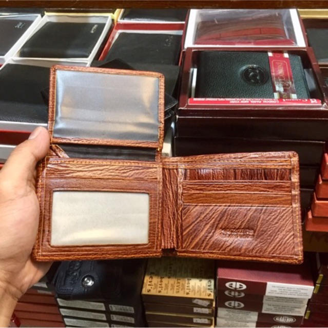 dompet keren untuk pria bahan kulit asli berkualitas model lipat dua horizontal #dompet #dompetpria #dompetcowok #dompetkulit #domoetbagus