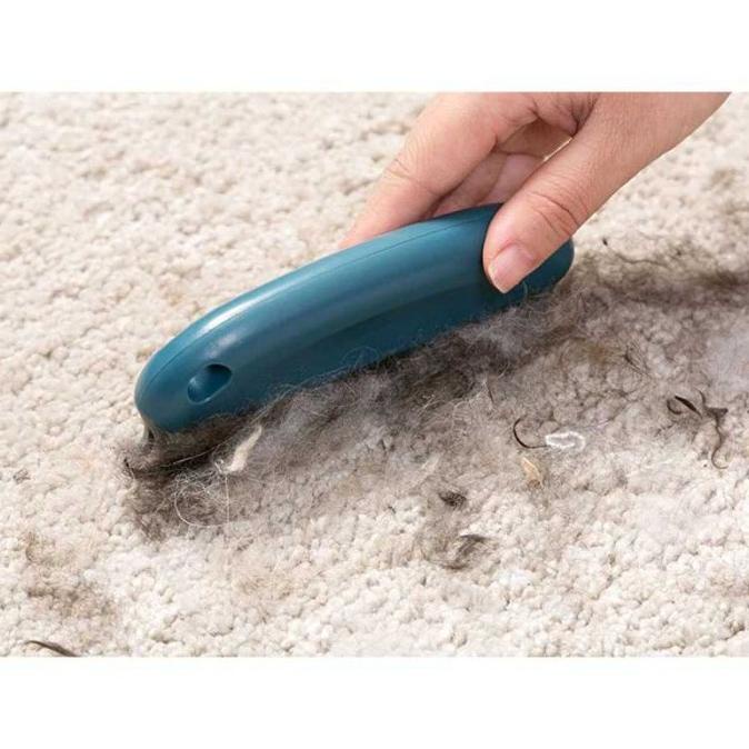 Sikat Sofa Kasur Pembersih Baju Karpet Pakaian dari Bulu Halus