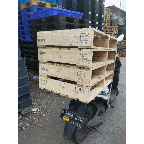 palet kayu bekas impor,kayu keras dan oven sudah halus,UK 75x50x16.