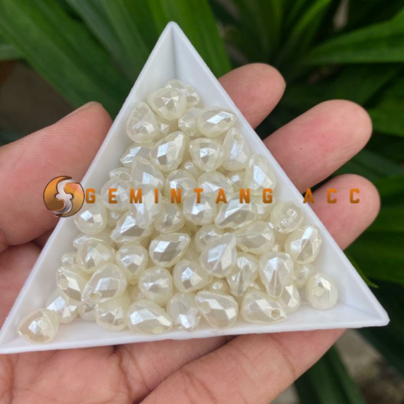 Mote Manik Pearl Mutiara Bunga