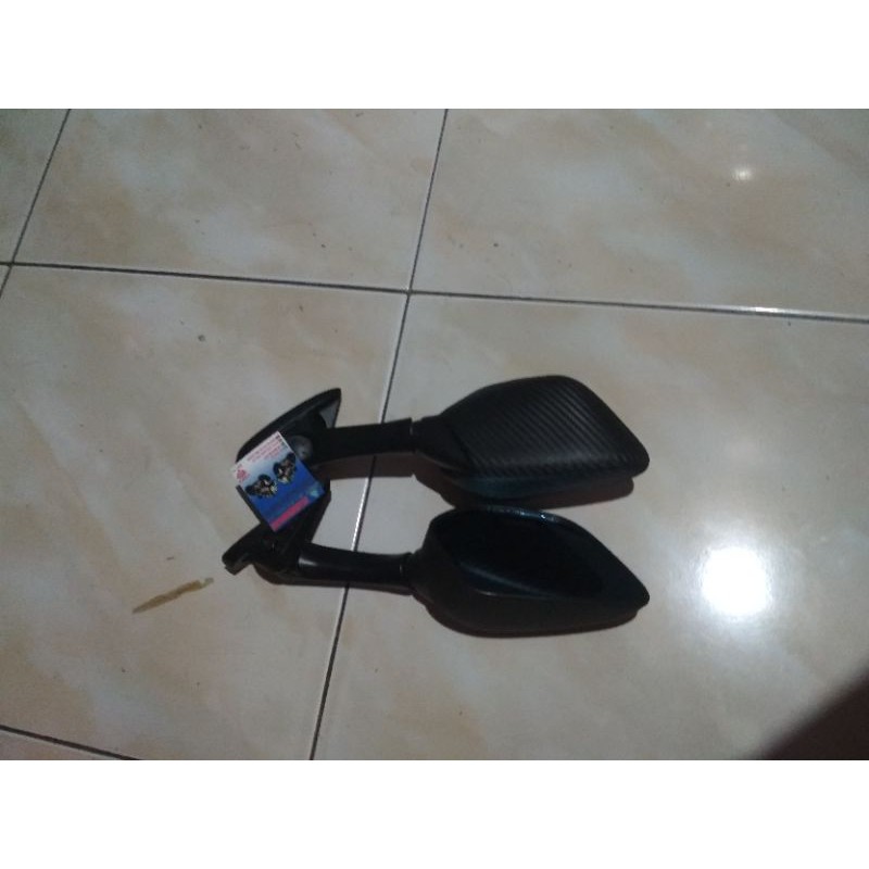 Spion R15 V2 CARBON