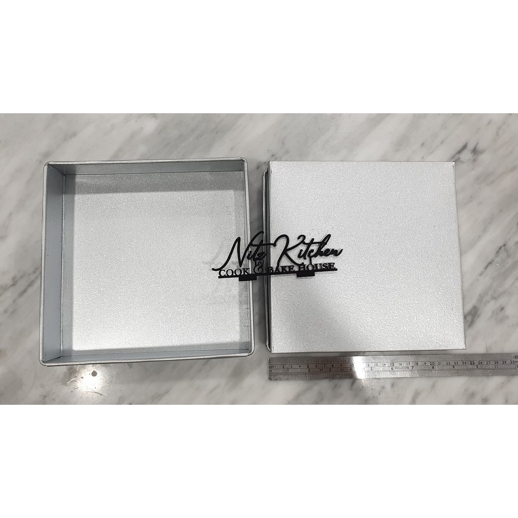 Loyang Seng Loyang Lapis Legit 22x22x4 cm