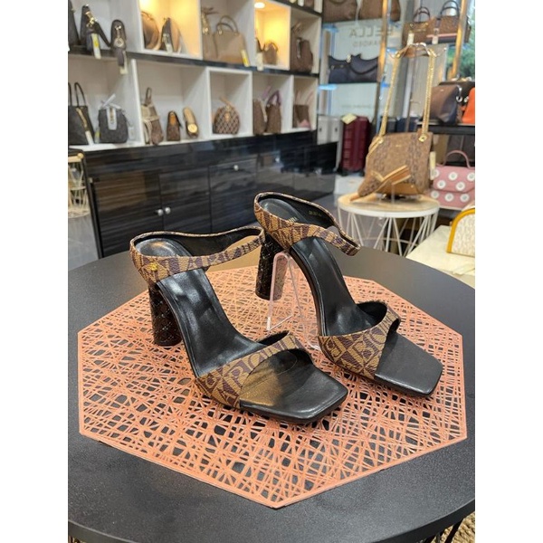 SEPATU HAK BONIA MONOGRAM WANITA HARGA TERMURAH KUALITAS ORIGINAL BARANG BRANDED