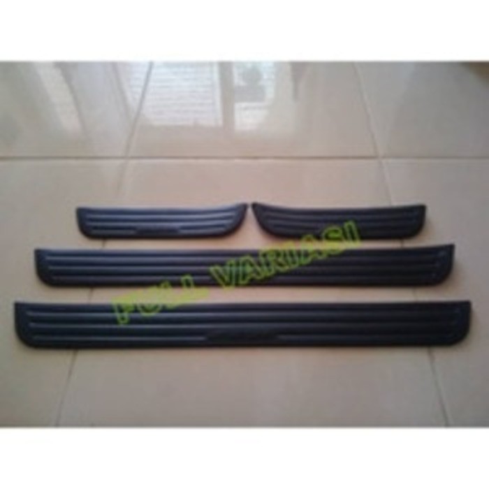 AKSESORIS MOBIL KEREN Sillplate Pintu Samping Agya Hitam MURAH