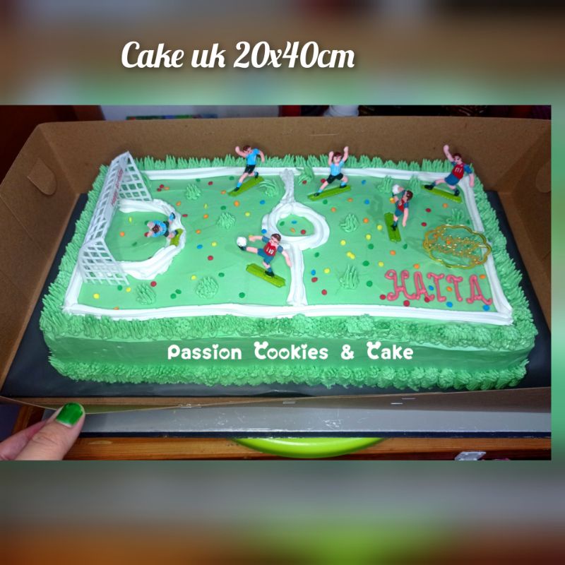 

Kue Ulang Tahun Tema Sepak Bola uk 20x40cm