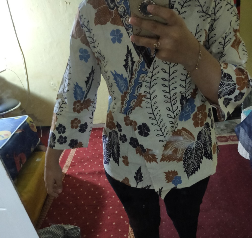 Aria - Long Kyoto Top / Atasan Batik Wanita Lengan Panjang