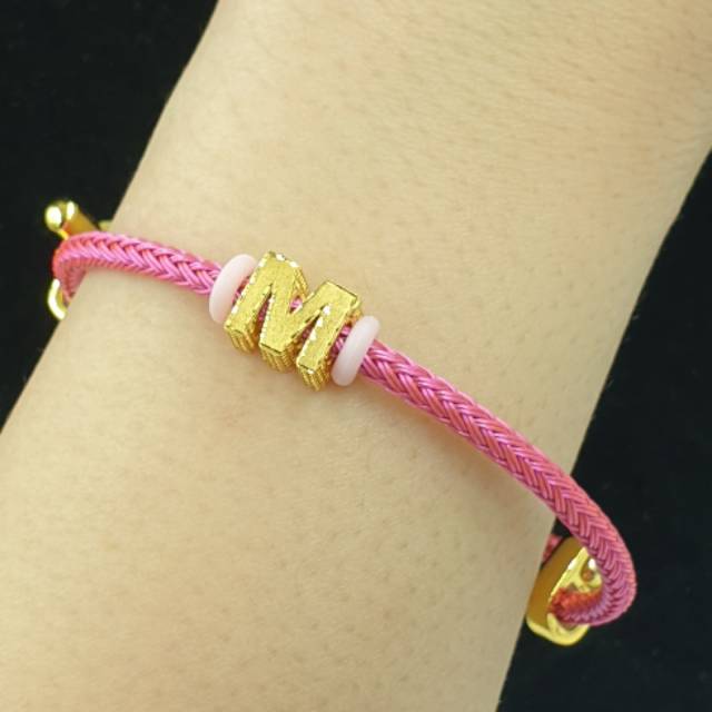 gelang tali dengan liontin balok huruf alphabeta emas asli 700 16K & 20K 875