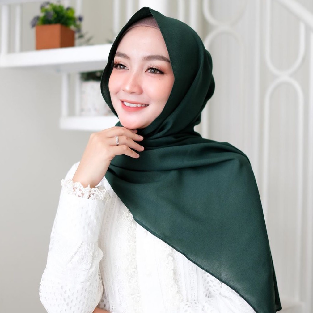 Pashmina Diamond 150x75 / PART 2 /Pasmina / Hijab Pashmina / Pashmina Sabyan-HIJAU BOTOL
