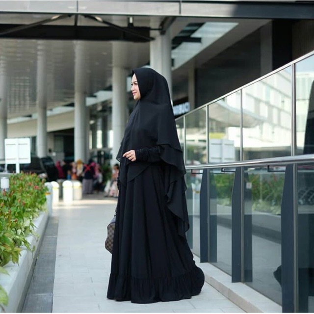 Naziya dress by house of uga