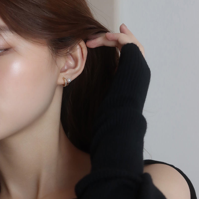 Anting Tusuk Silver S925 Bentuk C Mini Hias Mutiara Untuk Wanita