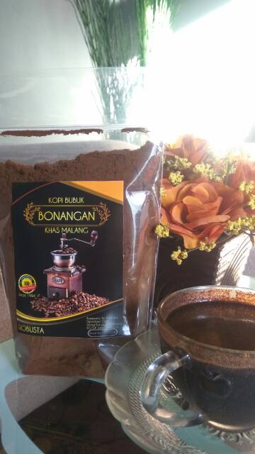 

Kopi bubuk dampit robusta terbuat dari biji kopi murni kemasan 250 gram