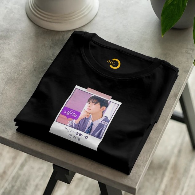 [COTTON 24S] Kaos SUHO LEE / CHA EUN WOO TRUE BEAUTY Kdrama