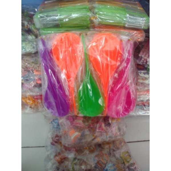 souvenir pernikahan murah, souvenir centong nasi, centong plastik