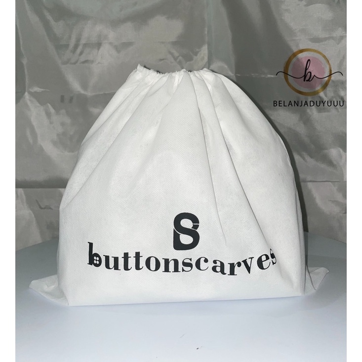 DUSTBAG Buttonscarves Bahan Spounbun Pengganti Sarung Tas Pelindung Debu Serut Dust Bag DB Branded