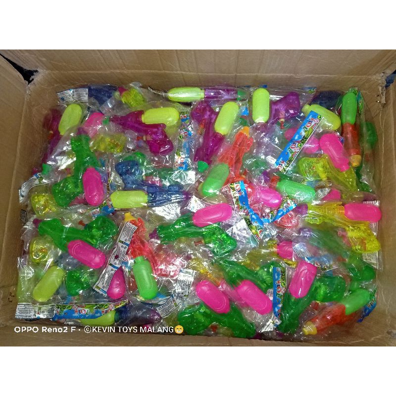 Mainan Anak Pistol air / Tembak-Tembakan air / water gun toys