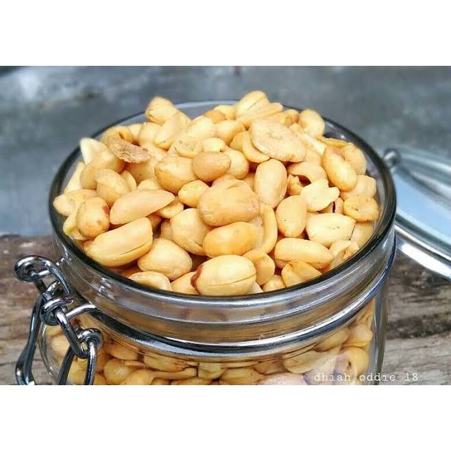 

Kacang Bawang Kacang Tanah Goreng 1Kg Kacang Goreng Rasa Original Pedas Balado COD Free Ongkir Terlaris Termurah