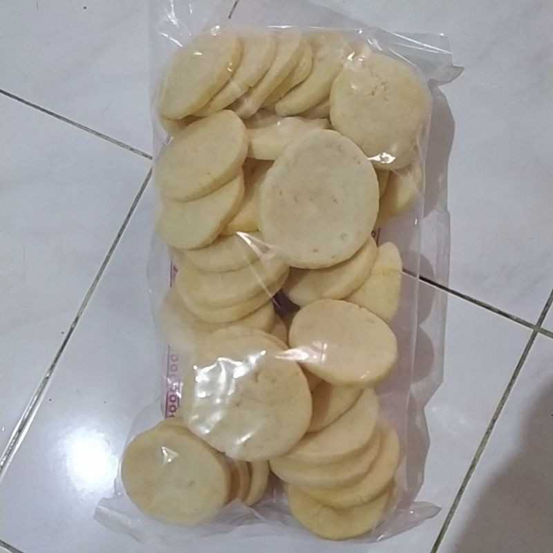 

KEMPLANG KERUPUK IKAN TENGGIRI PALEMBANG ASLI
