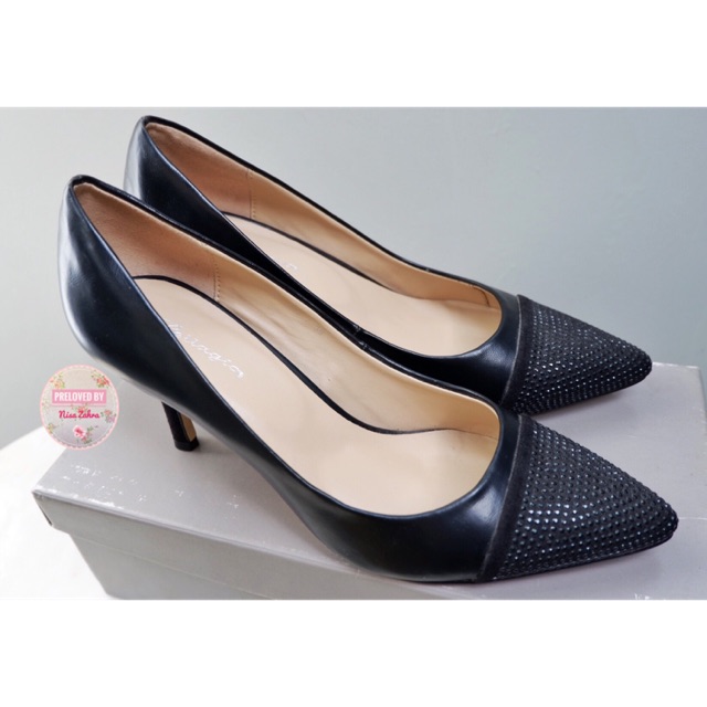 Sepatu Heels Bellagio Hitam