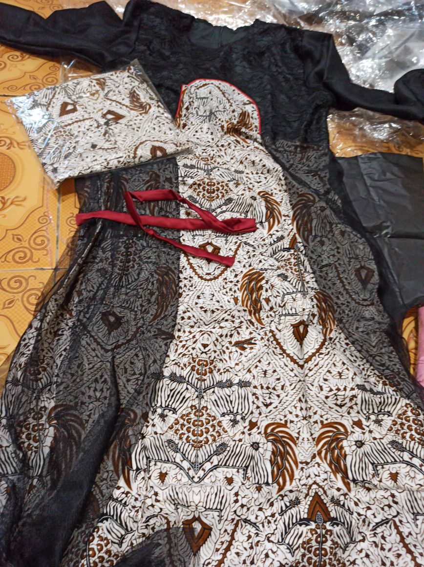 Batik Couple • Gamis Batik Couple Premium High Quality • Gamis Brukat